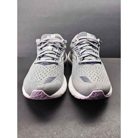 Brooks Women 9 Comfy footwear - Picture 8 of 12